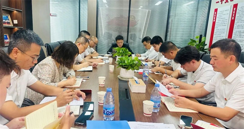 “弘扬三大精神、锤炼过硬作风、激励担当作为”——湖北太阳成集团官网公司党支部赴簰洲湾开展主题党日活动